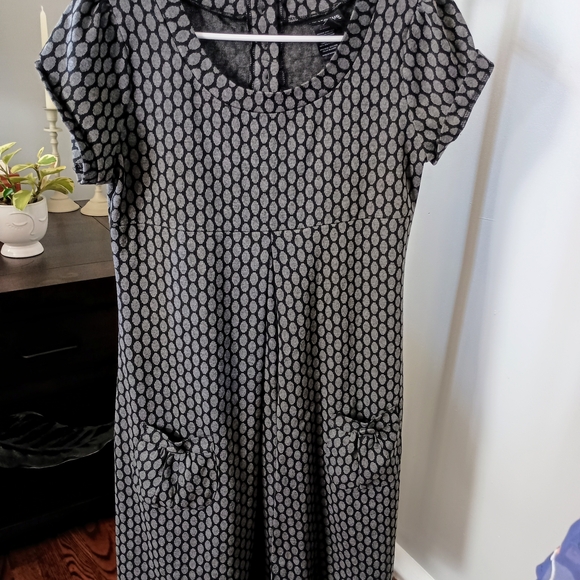 Enfocus Studio Black and Gray Patterned Midi Dress - Picture 1 of 6